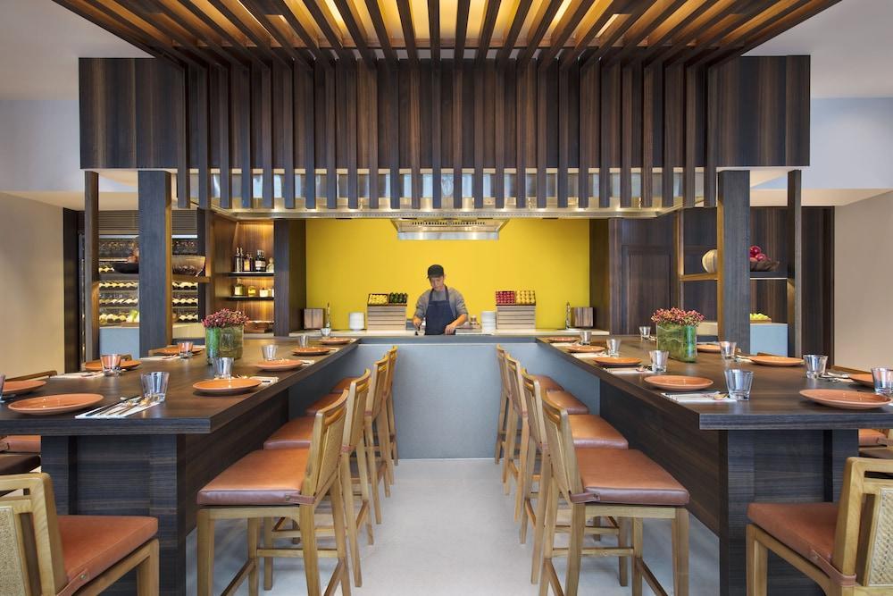 Andaz Singapore, By Hyatt Dış mekan fotoğraf The interior of the restaurant